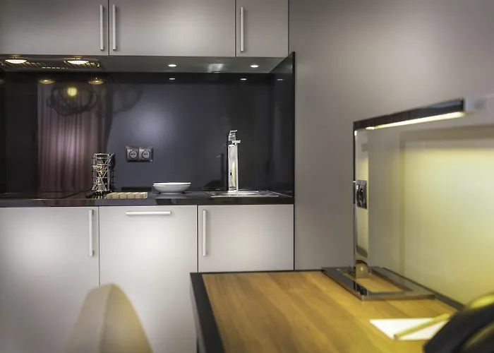 Adagio 19ème Cité De La Musique 4* Paris