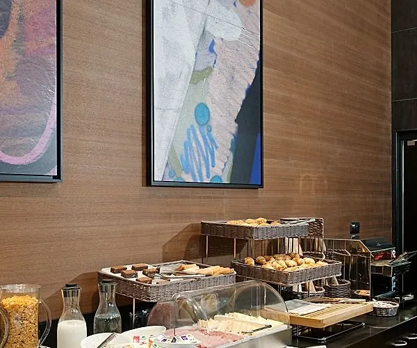 Aparthotel Adagio 19eme Cite De La Musique 4*